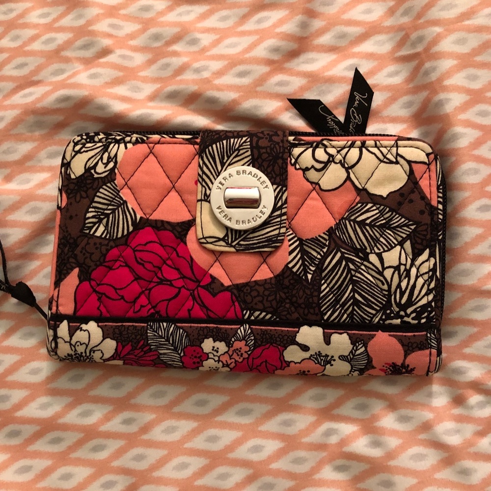 Mocha Rouge Vera Bradley Wallet